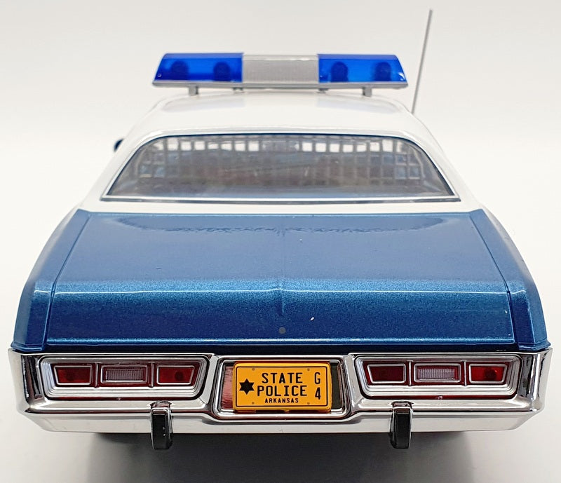 Greenlight 1/18 Scale Model Car 19044 - 1975 Plymouth Fury Police Pursuit