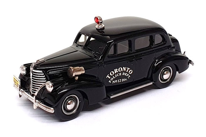Durham Classics 1/43 Scale DC-27B - 1938 Oldsmobile F38 Toronto PD - Black