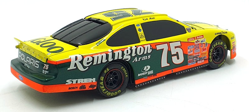 ACTION 1/24 Scale P249801120 - 1998 Ford Taurus Remington R.Mast #75