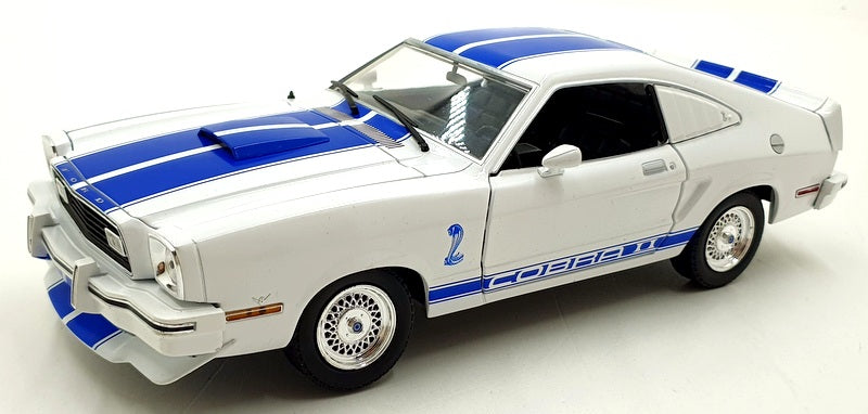 Greenlight 1/18 Scale 12880 - Charlie's Angels 1976 Ford Mustang II Cobra II