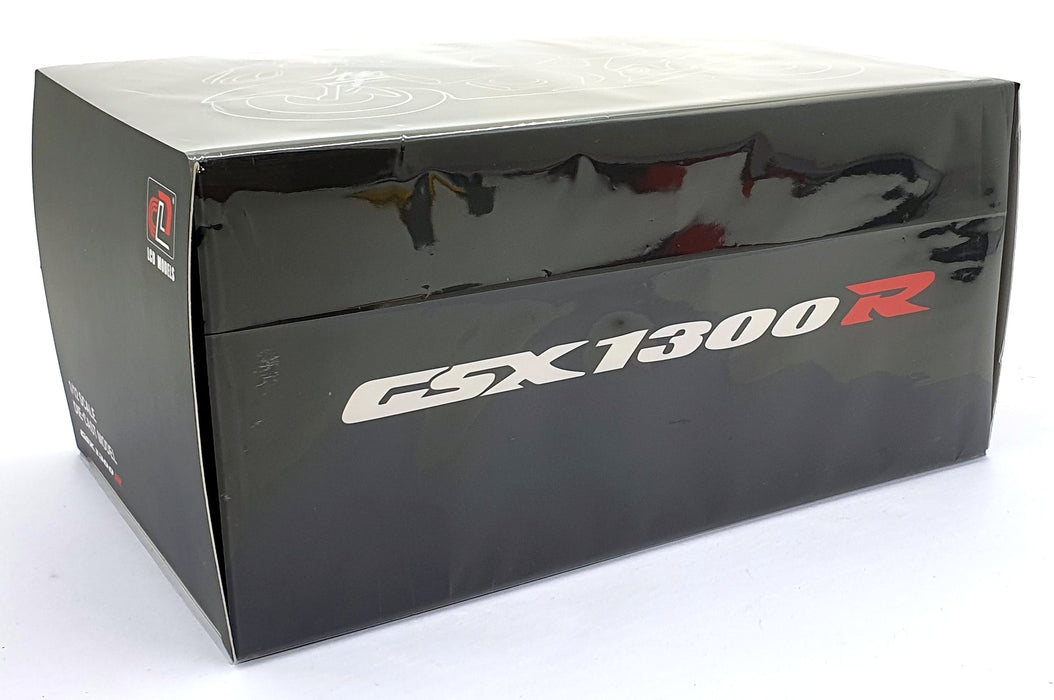 LCD Models 1/12 Scale LCD-MO4-SI - Suzuki GSX 1300R Motorbike - Silver