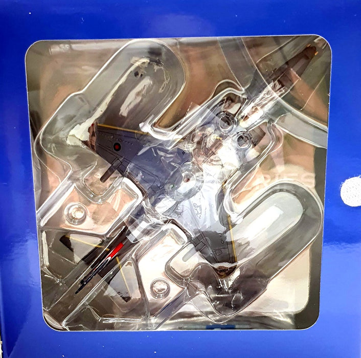 Hobby Master 1/72 Scale HA2652 A/V-8B Harrier II/British Harrier RN Strike Wing