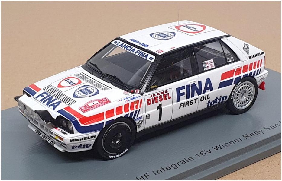 Spark 1/43 Scale S9008 - Lancia Delta HF Integrale 16v #1 Winner