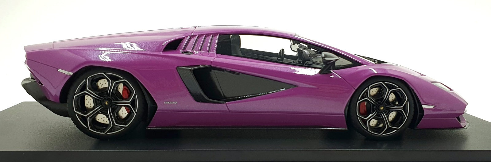 Top Speed 1/18 Scale Resin TS0624 - Lamborghini Countach LPI 800-4 - Purple