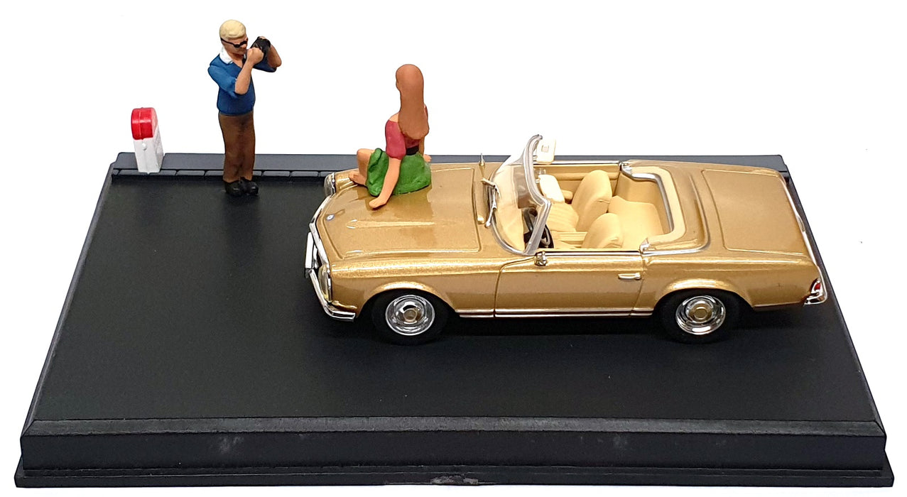 Altaya La Route Bleue 1/43 Scale DIR114 - Mercedes Benz Diorama - Gold