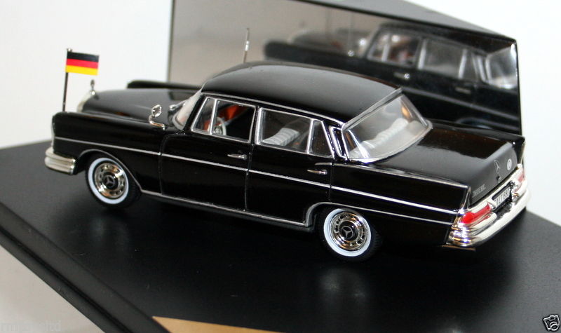 VITESSE 1/43 - L169 MERCEDES BENZ 300SE PRESIDENTIAL CAR 1961