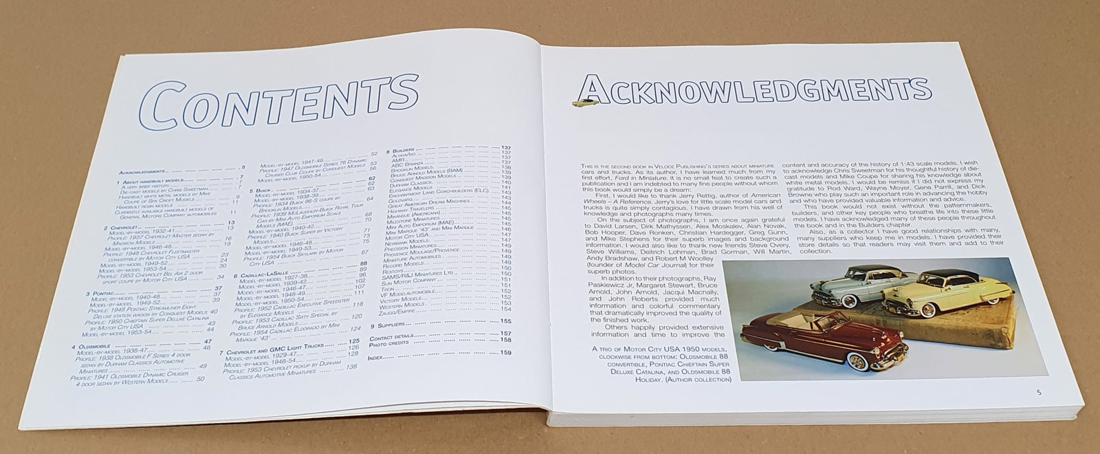 Veloce Books 04156 - GM in Miniature By Randall Olson 160 Pages Of Model Cars