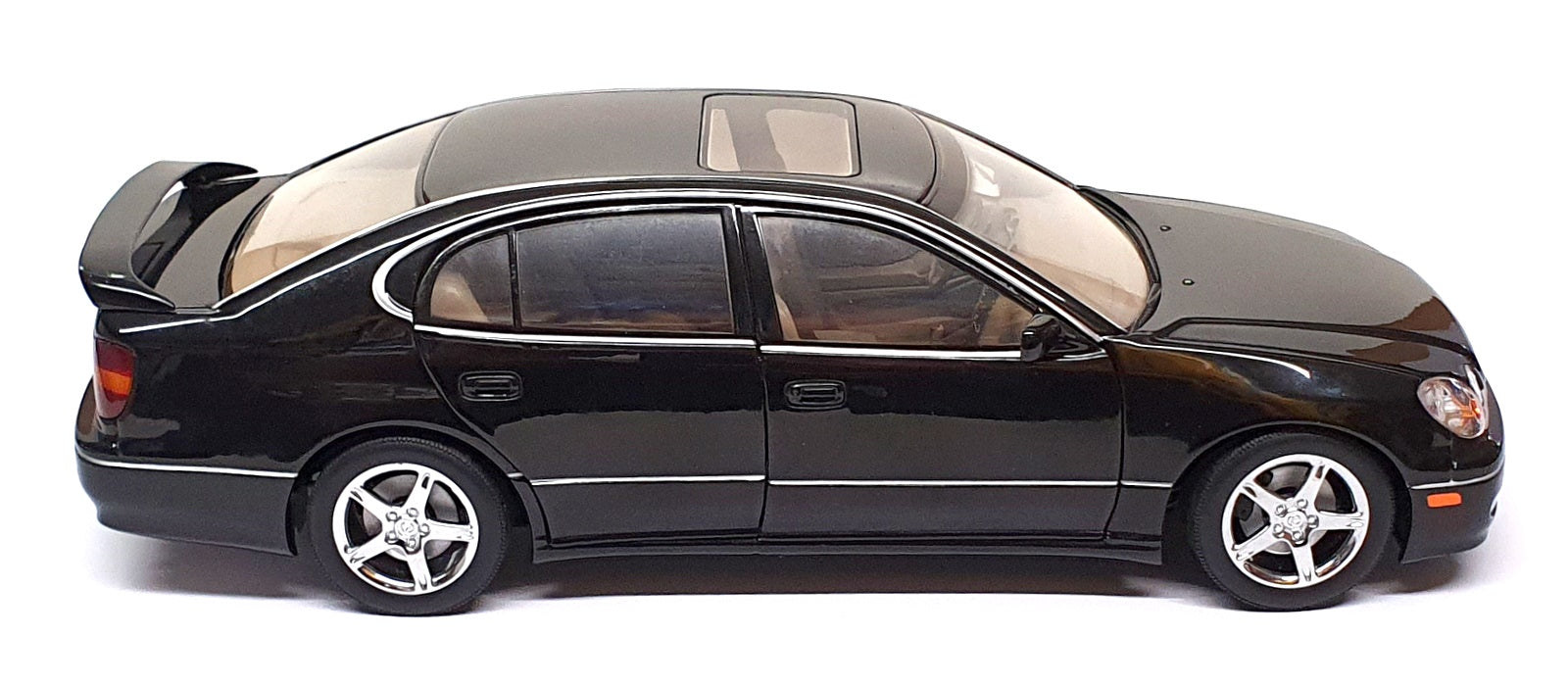 Autoart 1/18 Scale Diecast 26725A - Lexus GS 400 - Black
