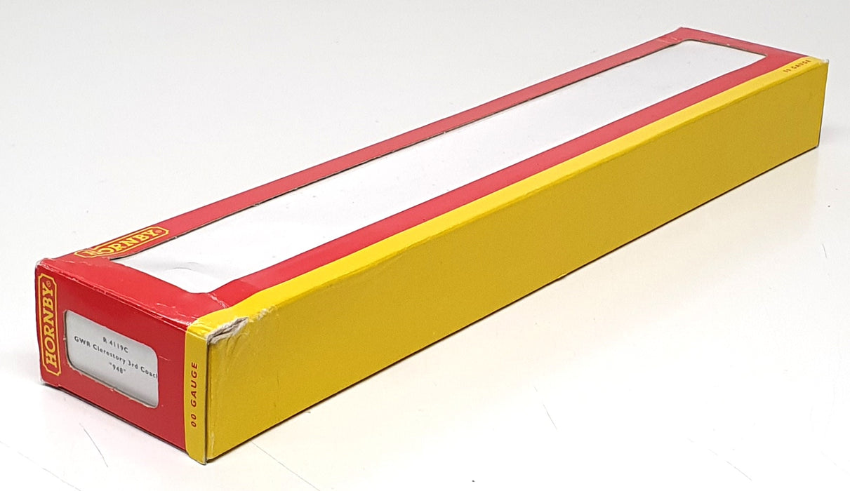 Hornby OO Gauge (1/76) R 4119C - GWR Clerestory 3rd Coach 948