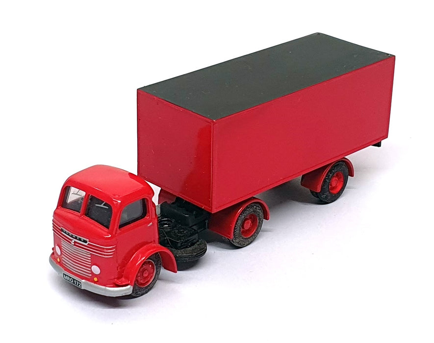 Base Toys 1/76 Scale Diecast LC-X21 - Commer Artic Box Van - Red