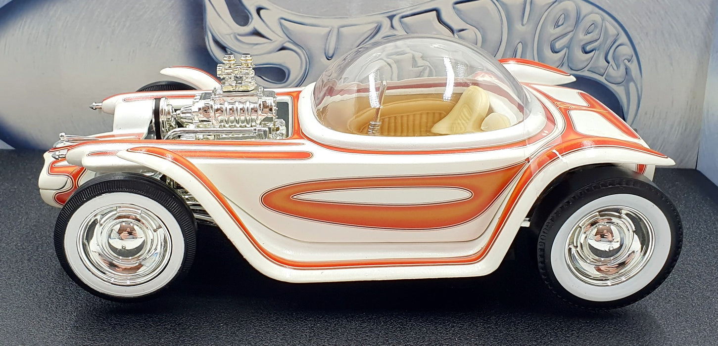 Hot Wheels 1/18 Scale Diecast 53832 - Beatnik Bandit custom Car - White/Orange
