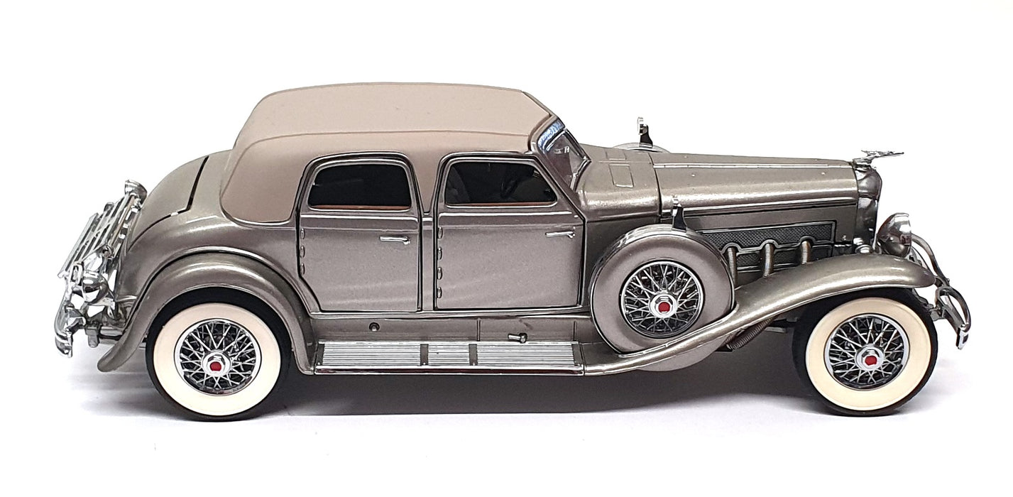 Franklin Mint 1/24 Scale 19626G - 1933 Duesenberg SJ Twenty Grand - Met. Grey
