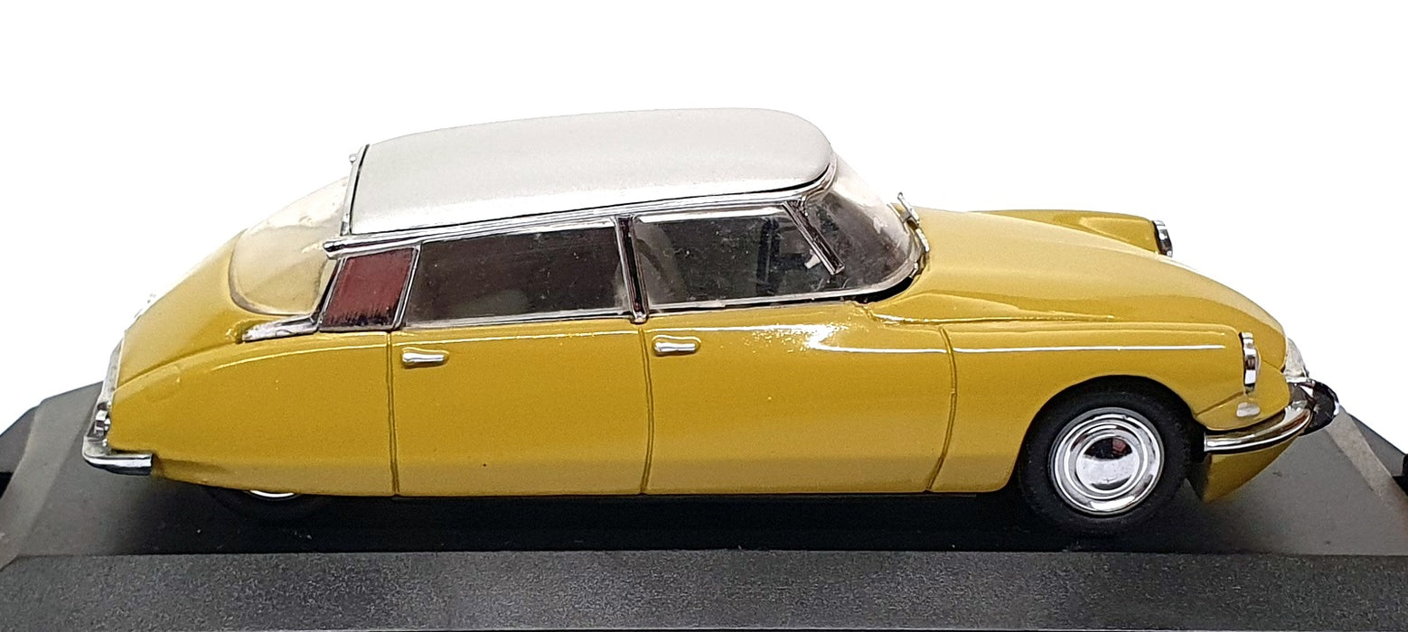 Vitesse 1/43 Scale L060B - 1963-64 Citroen DS 19 - Mustard/Grey Roof