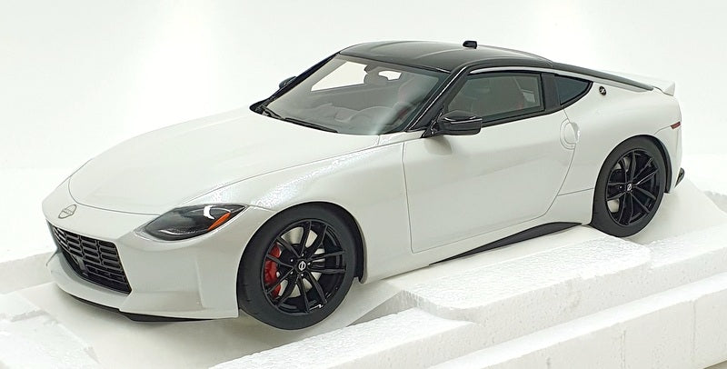 Top Speed 1/18 Scale Resin TS0391 - 2023 Nissan Z Performance LHD Everest White