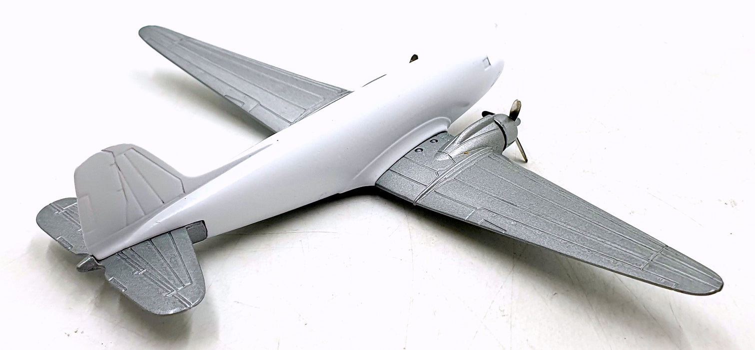 Corgi 1/144 Scale Diecast 25626 - Douglas DC3 Dakota - White/Silver