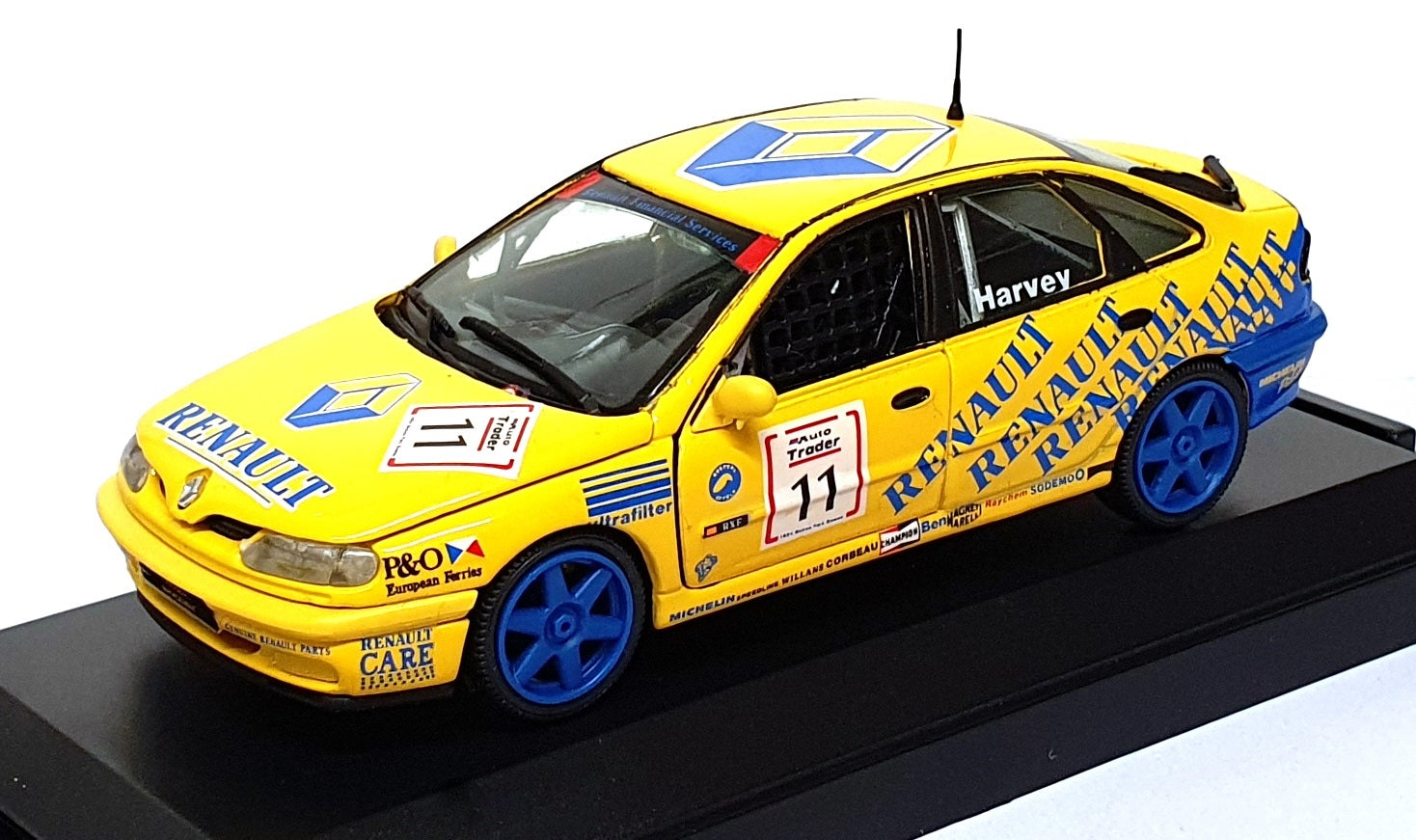 Vitesse 1/43 Scale L069A - Renault Laguna #11 BTCC 1994 Tim Harvey - Yellow