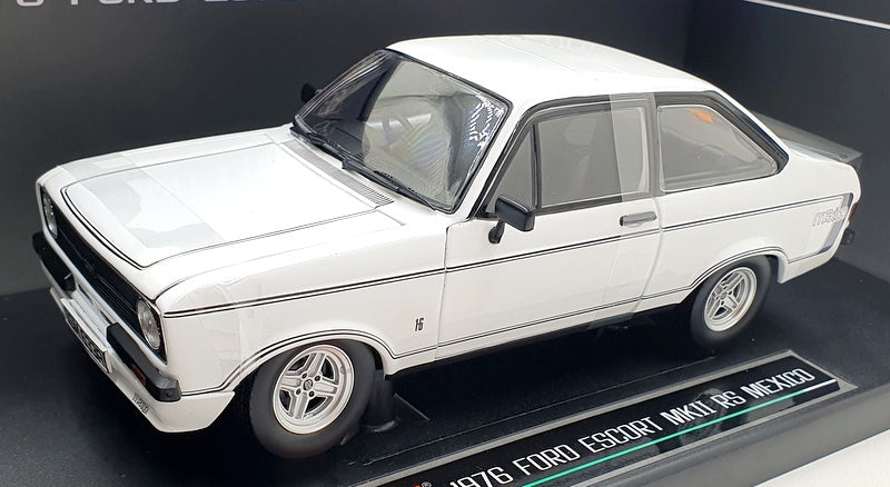 Sun Star 1/18 Scale Diecast 4633R 1976 Ford Escort MKII RS Mexico Diamond White