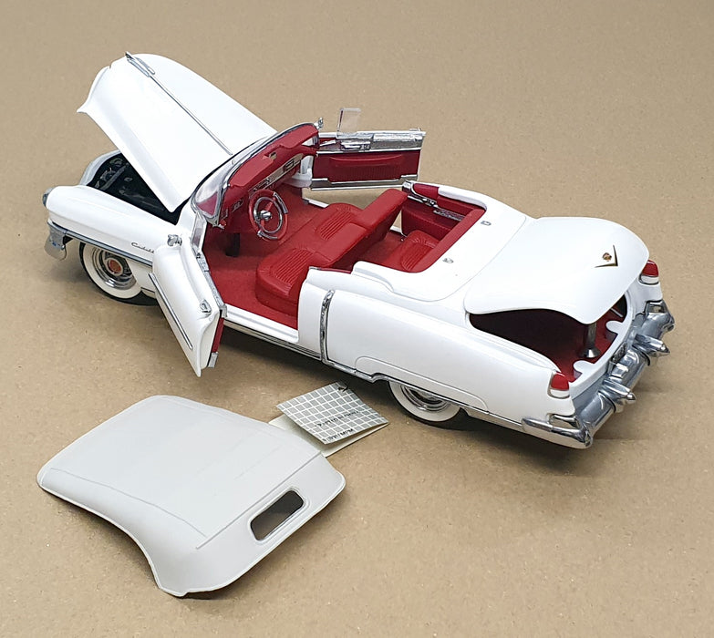 Franklin Mint 1/24 Scale Diecast 19626A - 1953 Cadillac Eldorado - White