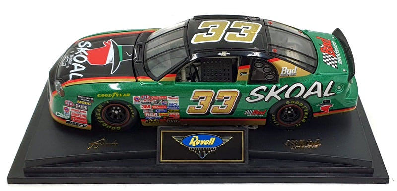 Revell 1/24 Scale V249816064 Chevrolet Skoal Bandit Racing #33 Monte Carlo 1998