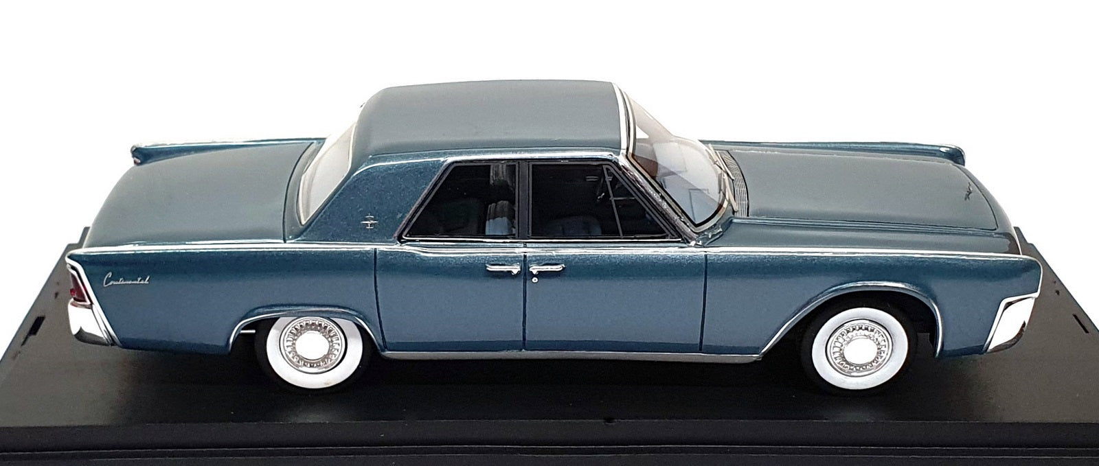 Goldvarg 1/43 Scale GC-088A - 1962 Lincoln Continental - Oxford Grey