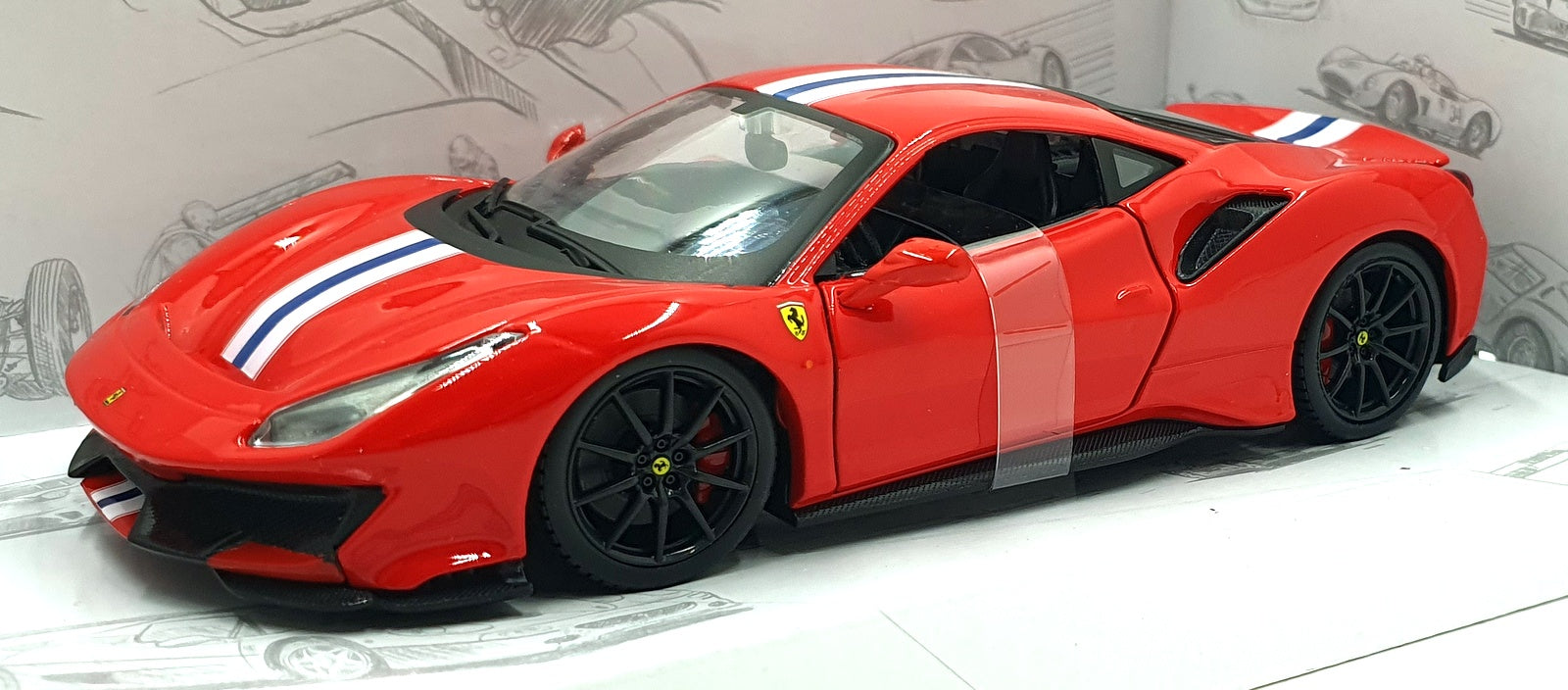 Burago 1/24 Scale Model Car 18-26026 - Ferrari 488 Pista - Red