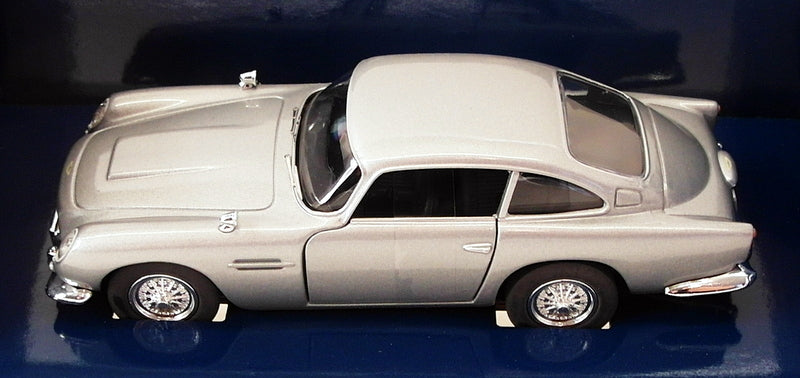 Corgi 1/36 Scale Diecast CC04311 - Aston Martin DB5 - Bond 007 Goldeneye