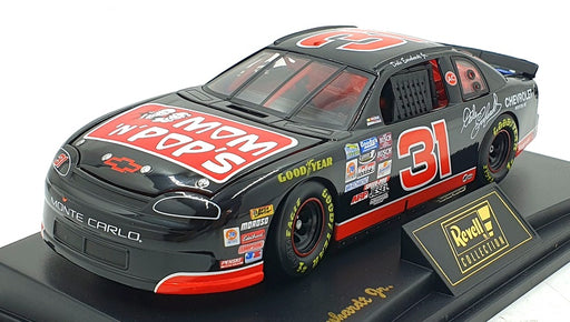 Revell 1/24 Scale RC249616215 - Chevrolet Mom & Pops #31 1996 - Earnhardt Jr.