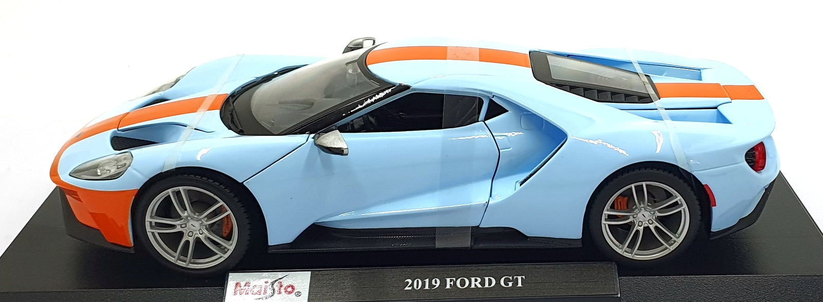 Maisto 1/18 Scale Model Diecast - 46629 - 2019 Ford GT Gulf - Light Blue