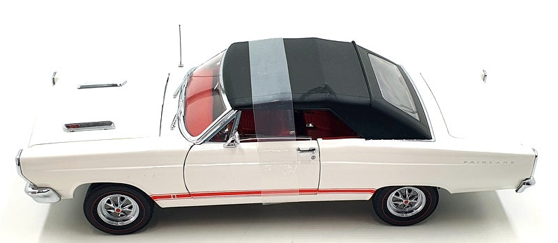 GMP 1/18 Scale G1801116 - 1966 Ford Fairlane GT - White