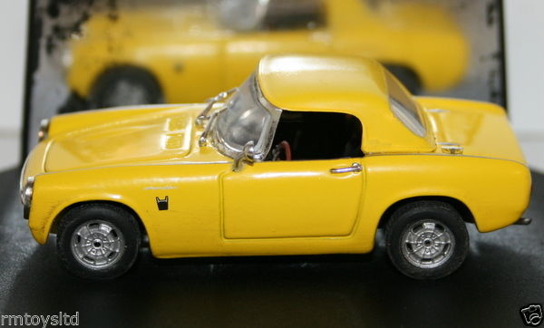 VITESSE 1/43 SCALE - VCC99066 - HONDA S800 RACING - 1967 - YELLOW