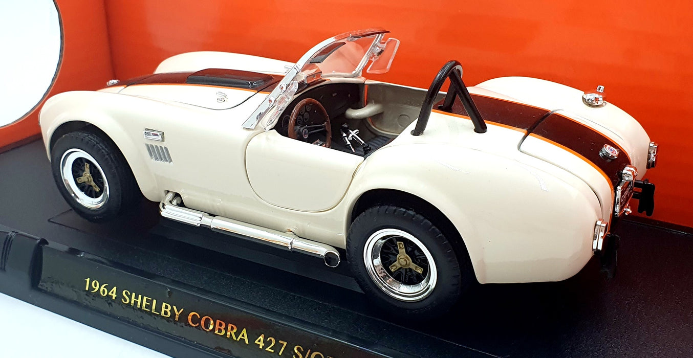 Road Signature 1/18 Scale Diecast 92058 - 1964 Shelby Cobra 427 S/C Cream