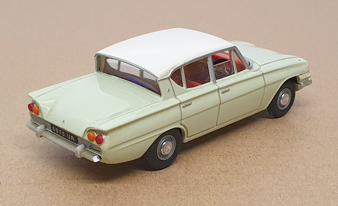 Vanguards 1/43 Scale VA35000 - Ford Classic 109E - Lime Green/White