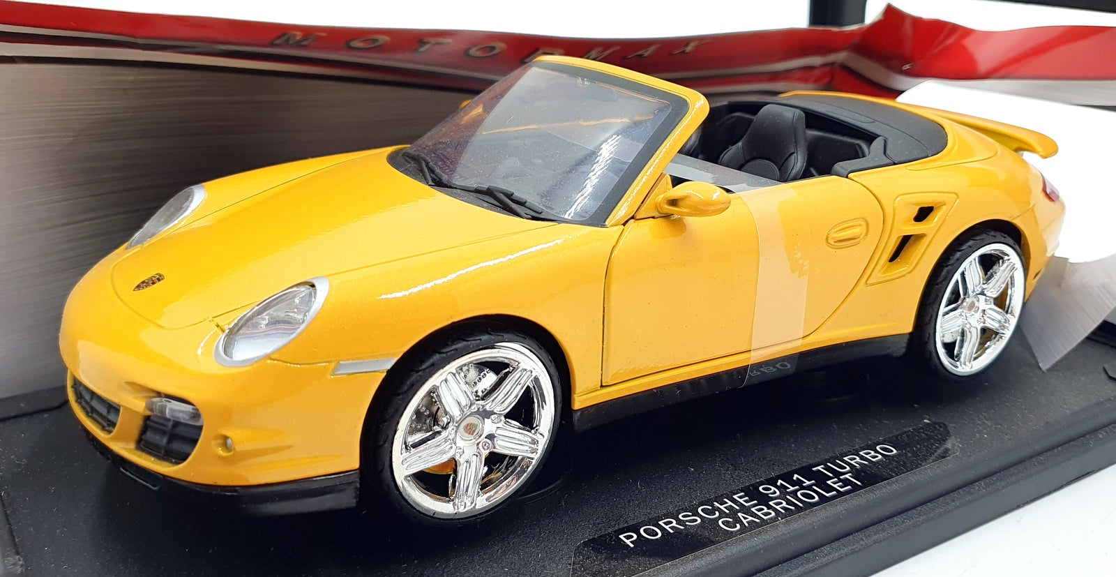 Motor Max 1/18 Scale Diecast 73183 - Porsche 911 Turbo Cabriolet Metallic Yellow
