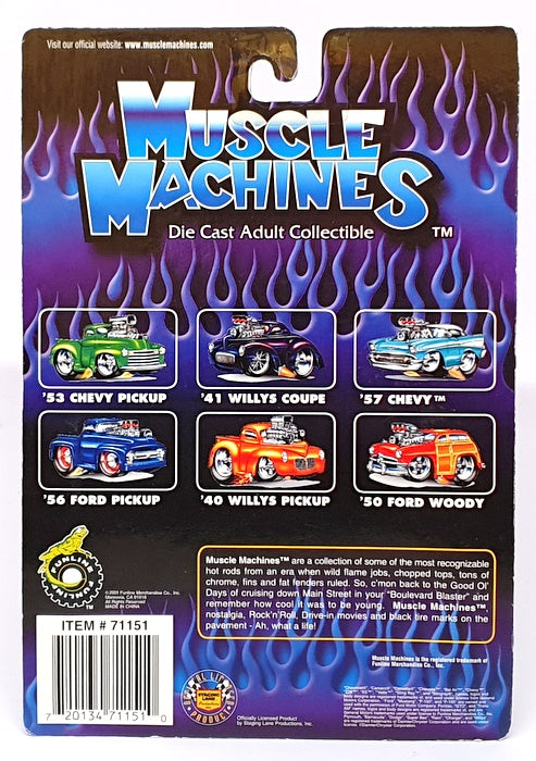 Muscle Machines 1/64 Scale 71151 01-92 - 1970 Plymouth Cuda - Stars & Stripes