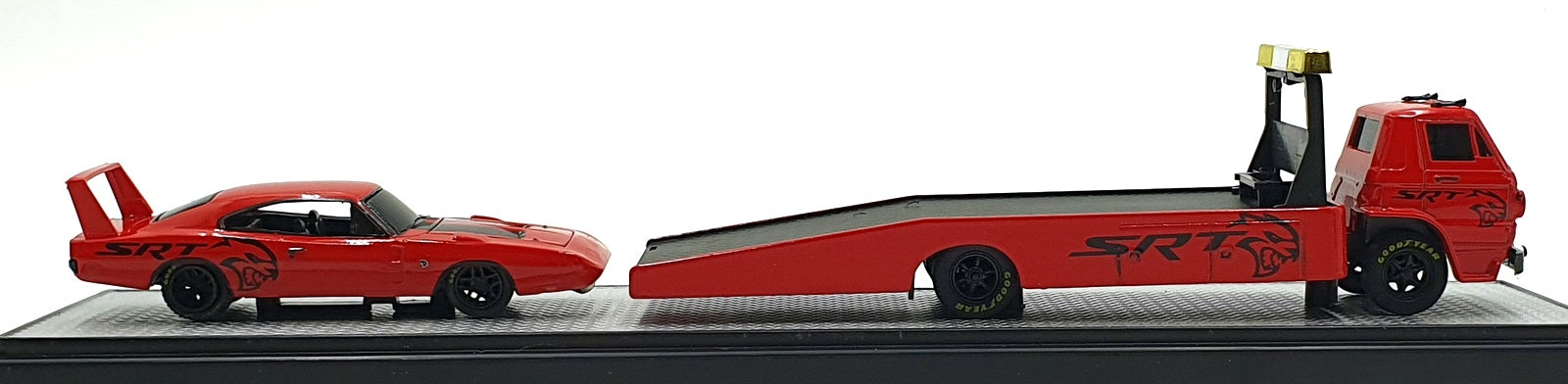 Castline M2 Machines 1/64 Scale S36 1969 Dodge L600 COE & Charger Daytona HEMI