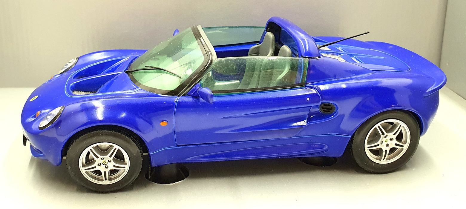 Chrono 1/18 Scale H1021 - 1997 Lotus Elise - Azure Blue