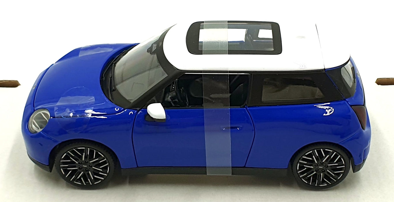 Maisto 1/24 Scale Diecast 32926 - Mini Cooer SE (J01) - Blue/White