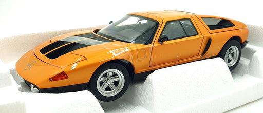 Norev 1/18 Scale Diecast 183050 1970 Mercedes-Benz C111/11 Met. White Autumn