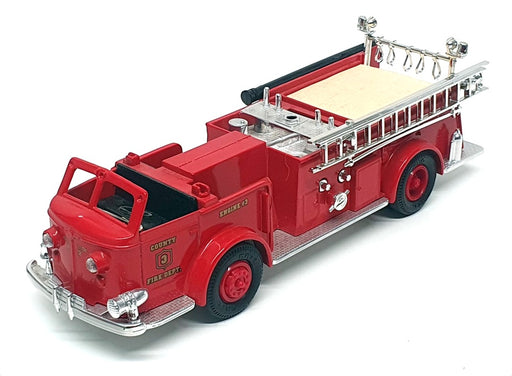 Ertl 1/30 Scale F016 - American LaFrance Fire Truck Coin Bank - Red
