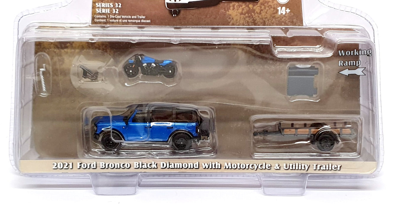 Greenlight 1/64 Scale 32320-C - 2021 Ford Bronco w/ Motorcycle & Trailer - Blue