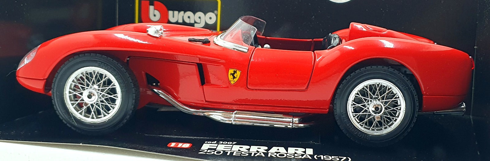 Burago 1/18 Scale Diecast 3007 - 1957 Ferrari 250 Testa Rossa - Red