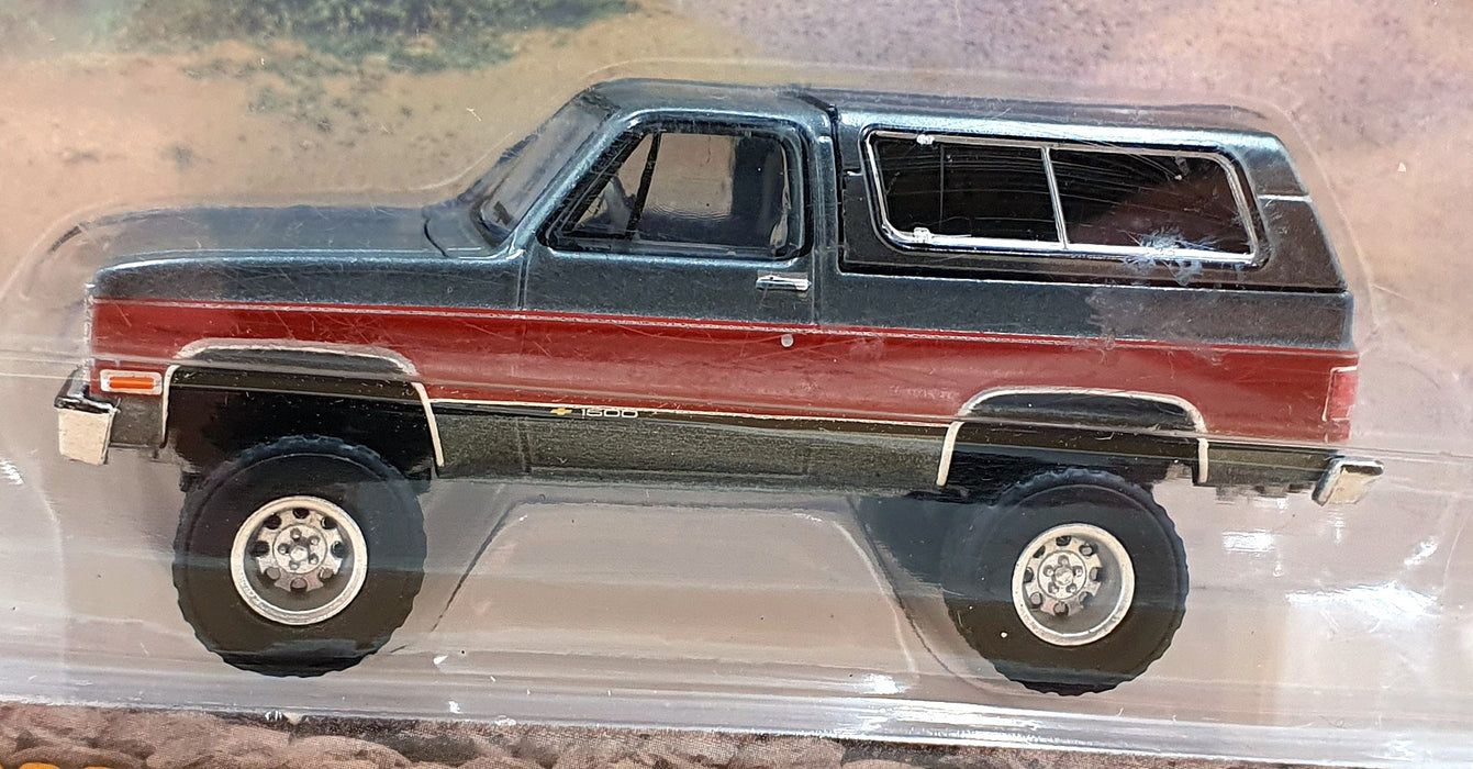 Greenlight 1/64 Scale 35230-D - 1990 Chevrolet K5 Blazer Lifted