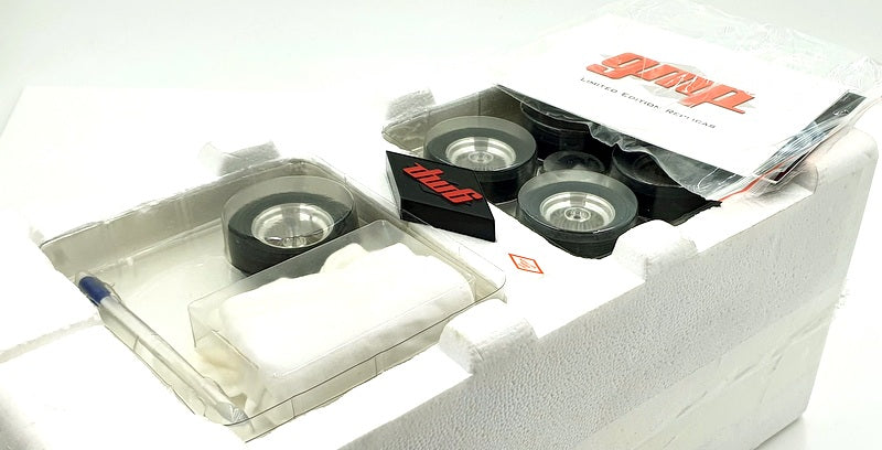 GMP 1/12 Scale Diecast G1202602 - Shelby 289 Cobra - Blue