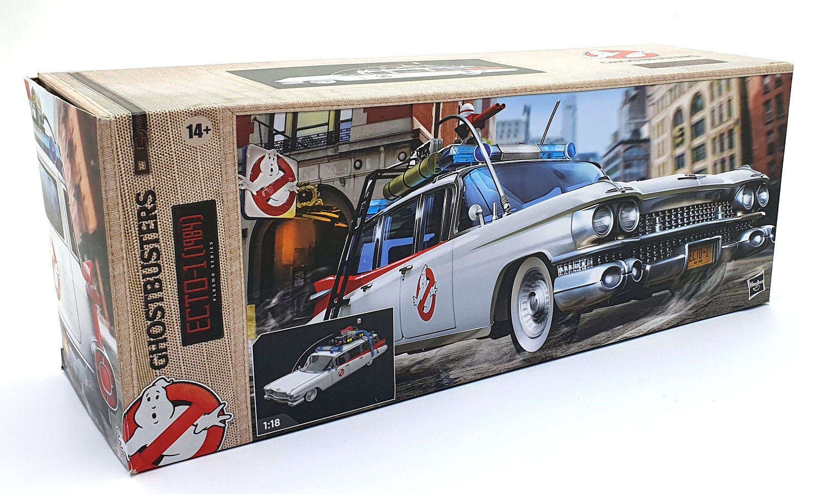 Hasbro 1/18 Scale GB33421 - Ghostbusters Plasma Series Ecto-1 (1984) Cadillac