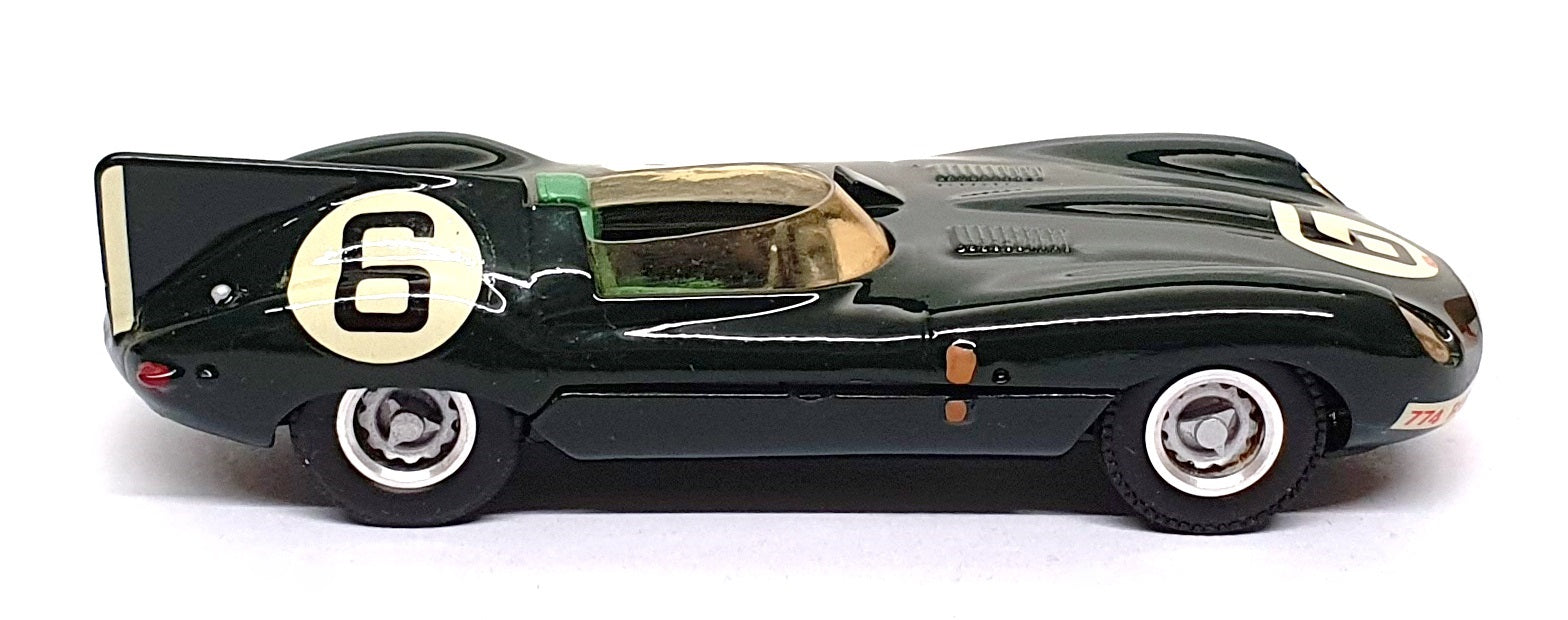 Western Models 1/43 Scale WRK28 - 1953 Jaguar D-Type Racing Car #6 - Green