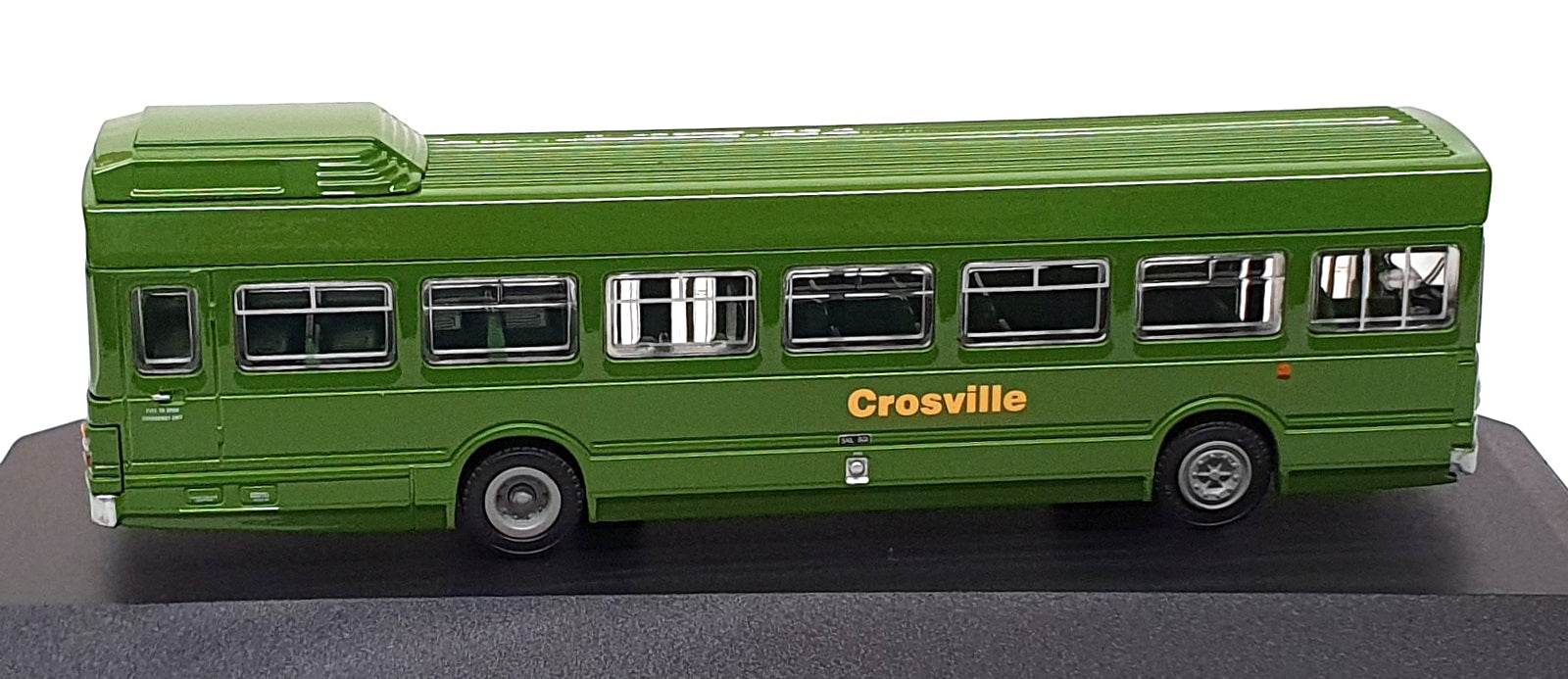 Bachmann 1/76 Scale E15118 - Leyland National Mk1 Long 2Dr Crosville c40 Upton