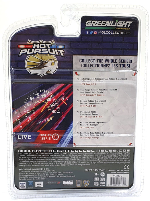 Greenlight 1/64 Scale 42980-C - 1995 Ford F-250 Boston Police Car