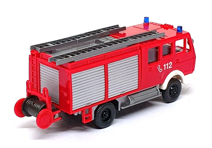 Wiking 1/87 Scale 616 00 24 - Mercedes Benz Feuerwehr LF16 Fire Engine - Red