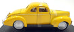 Maisto 1/18 Scale Diecast 46629 - 1939 Ford Deluxe Coupe - Yellow