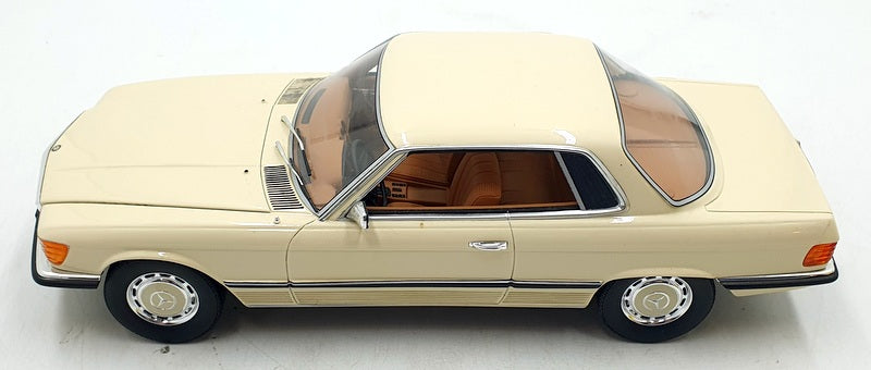 Cult 1/18 Scale Resin DC211124C - Mercedes-Benz 350 SLC - Cream